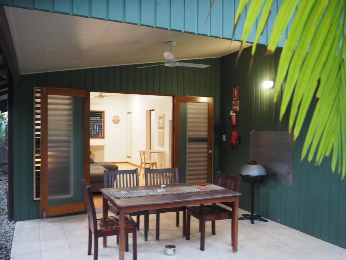 Cassawong Cottages Mission Beach Exteriör bild
