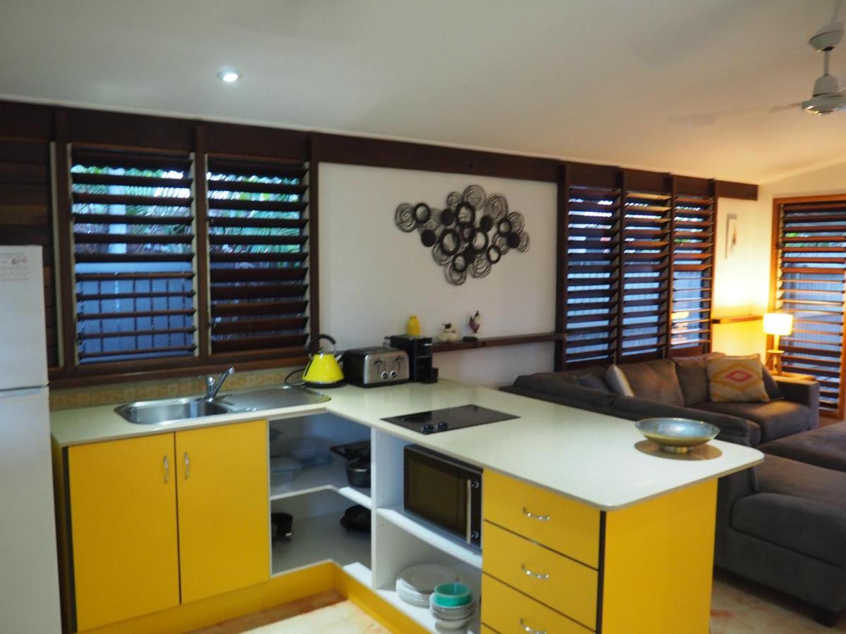 Cassawong Cottages Mission Beach Exteriör bild