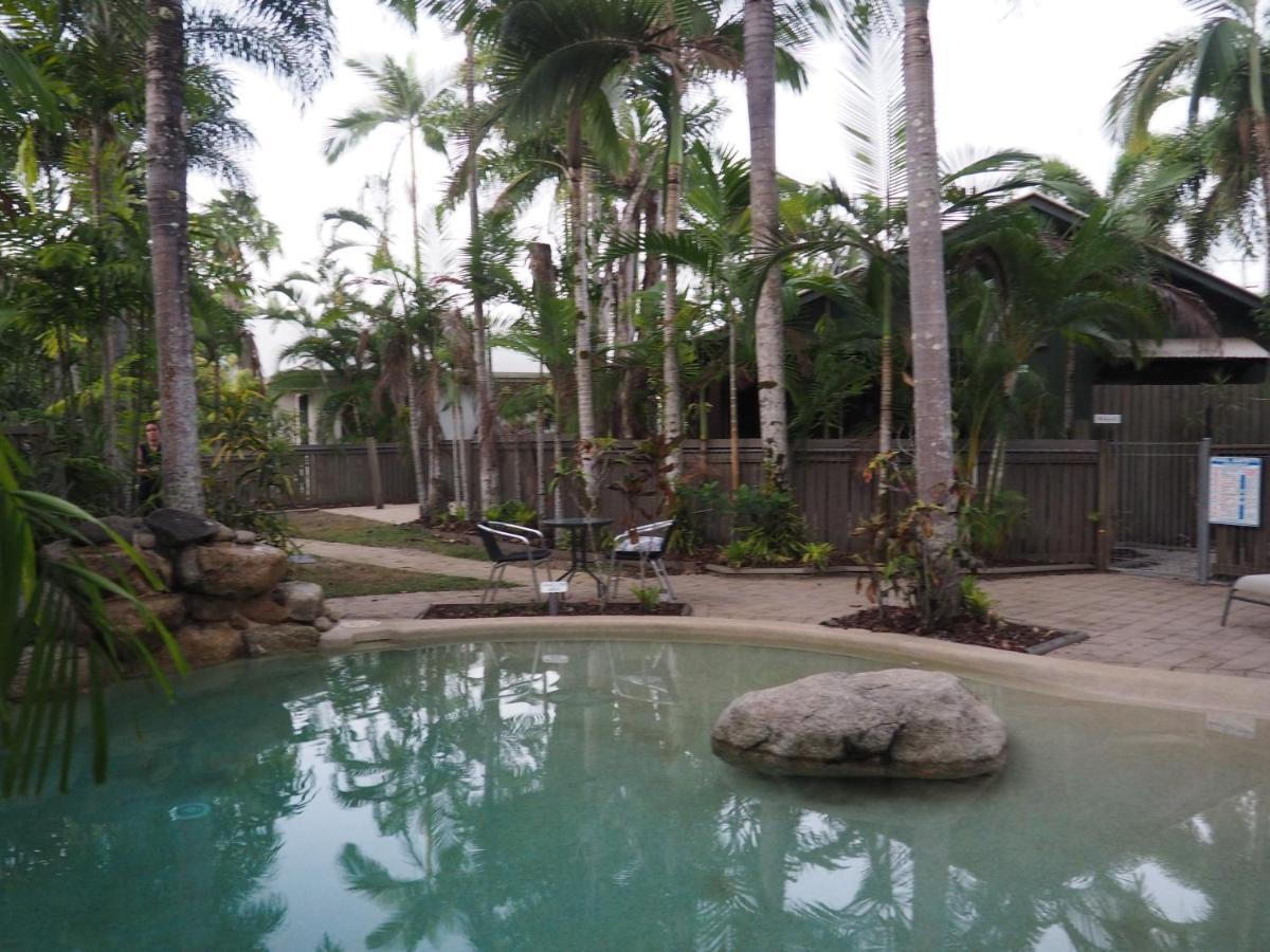Cassawong Cottages Mission Beach Exteriör bild