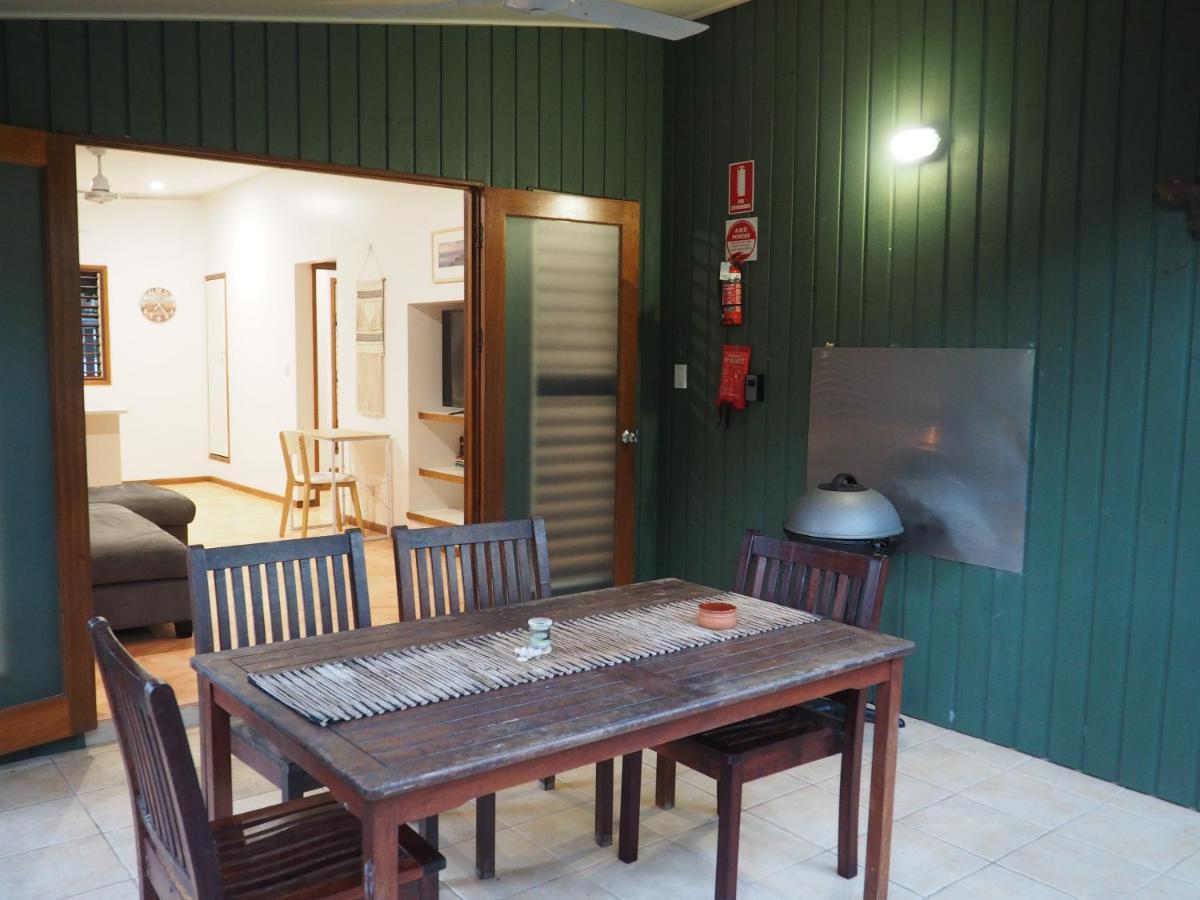 Cassawong Cottages Mission Beach Exteriör bild