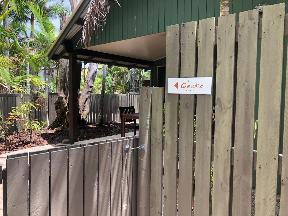 Cassawong Cottages Mission Beach Exteriör bild