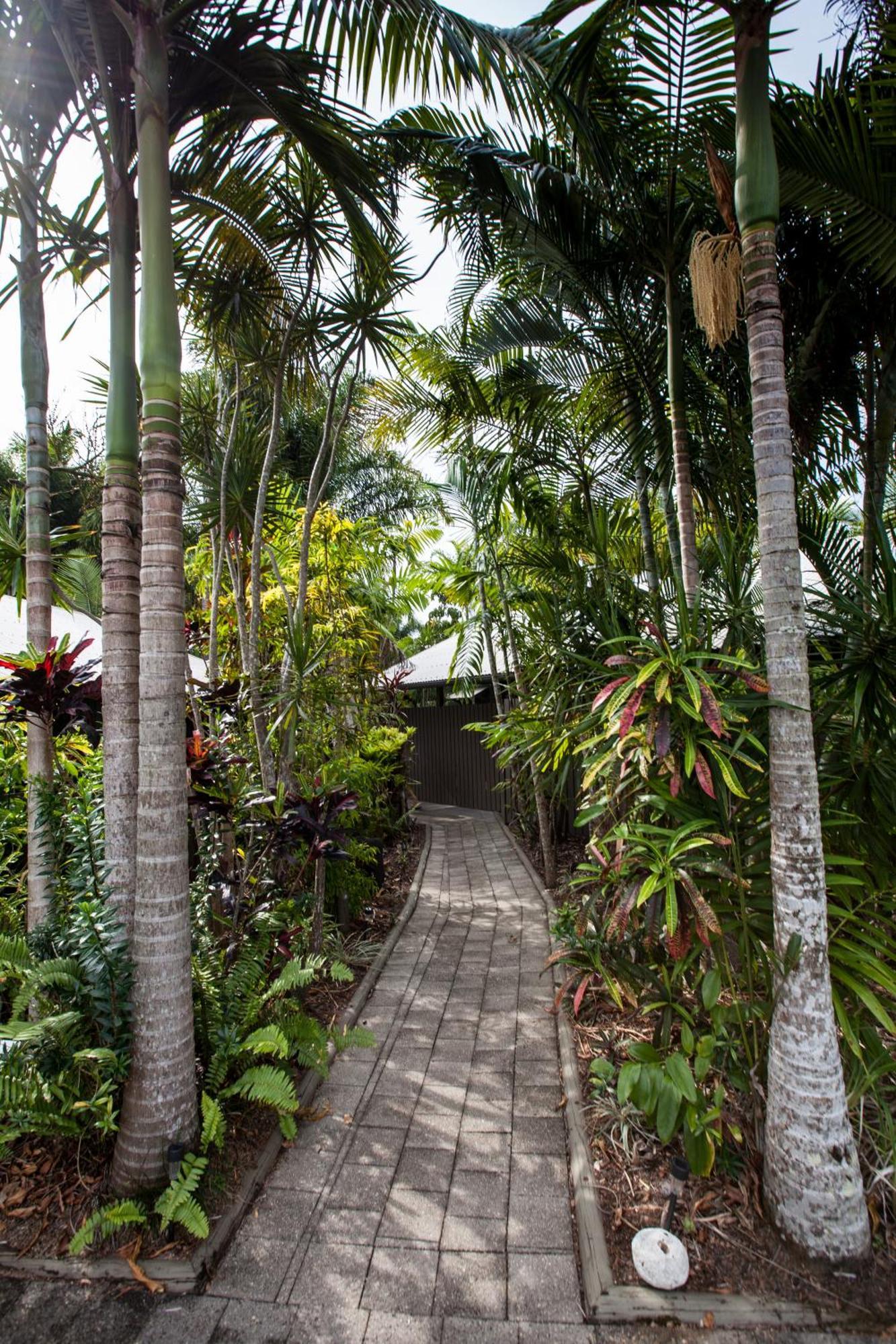 Cassawong Cottages Mission Beach Exteriör bild
