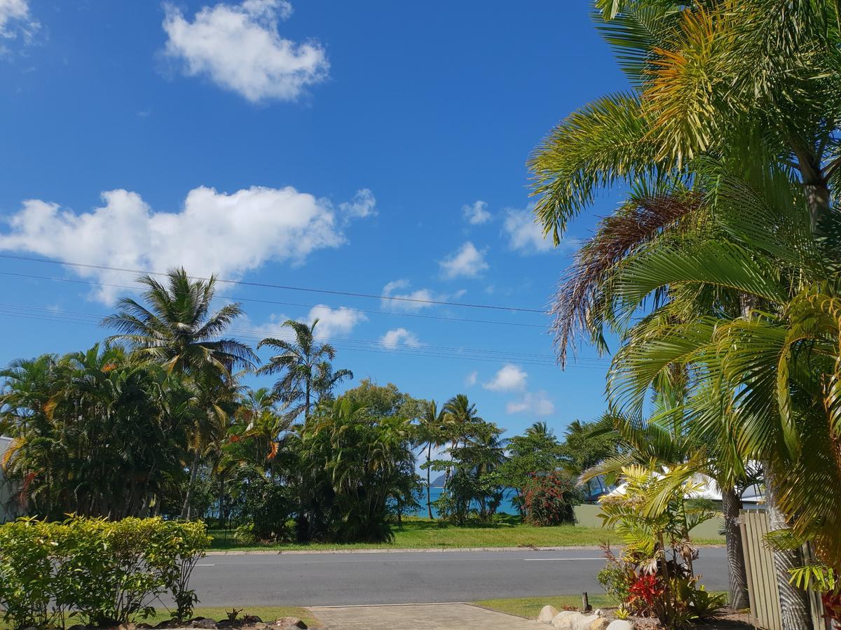 Cassawong Cottages Mission Beach Exteriör bild